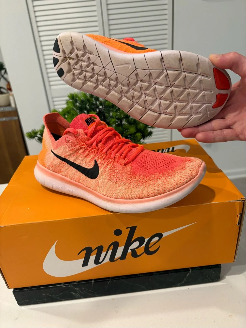 Nike Women’s Free RN Flyknit Running Shoes - Pink/Orange/Coral *Rare* Sz 7.5